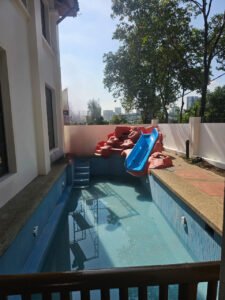 Spacious 7+1 bedroom bungalow for rent in Damansara Heights with private swimming pool