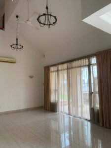 Spacious freehold bungalow in Mutiara Damansara featuring 6,000 sq.ft. land area, 4,500 sq.ft. built-up space with 6 en-suite bedrooms, high ceilings and modern open concept design