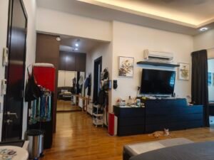 Luxurious bungalow in exclusive Bayu Sri Bintang featuring spacious living areas, six bedrooms, home theatre room, and large garden in rare low-density enclave with only four bungalows