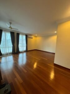 Luxurious freehold residence for rent in Taman Duta featuring 10,000 sq.ft. land area, 6,500 sq.ft. built-up space with 4 bedrooms, swimming pool and spacious garden in prestigious Kuala Lumpur neighborhood