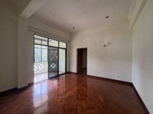 Spacious 5,081 sq.ft. colonial-style duplex in Sri Kenny featuring 4+2 bedrooms, partial furnishing, and prime location near KLCC and Bukit Tunku