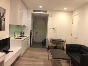 Contemporary fully furnished studio residence in Lorong Ceylon featuring 411 sq.ft. living space with balcony, pool and gym facilities, minutes from Bukit Bintang entertainment district and Jalan Alor Food Street