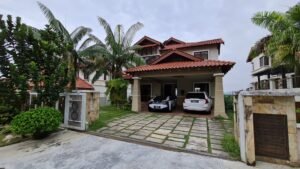 Elegant 5,000 sq.ft. furnished bungalow in Taman Sejati Hill Villa featuring 5+1 bedrooms, 6 bathrooms, dual living halls, and premium finishes on 6,000 sq.ft. freehold land in exclusive hillside development