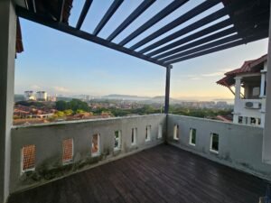 Elegant 5,000 sq.ft. furnished bungalow in Taman Sejati Hill Villa featuring 5+1 bedrooms, 6 bathrooms, dual living halls, and premium finishes on 6,000 sq.ft. freehold land in exclusive hillside development