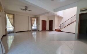 Spacious 4,000 sq.ft. bungalow in Duta Nusantara, featuring 5+1 bedrooms, 5 bathrooms, and freehold tenure in a prestigious Kuala Lumpur location.