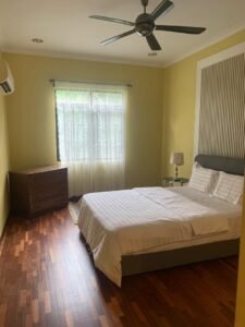 Fully furnished 1,540 sq.ft. freehold condominium in Kampung Warisan, Kuala Lumpur – 3+1 bedrooms, tenanted, near LRT & MRT stations.