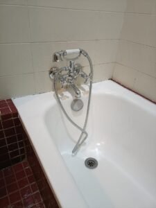 Fully furnished 1,540 sq.ft. freehold condominium in Kampung Warisan, Kuala Lumpur – 3+1 bedrooms, tenanted, near LRT & MRT stations.