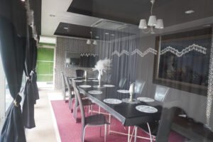 Spacious freehold bungalow in Ampang featuring 20,000 sq.ft. land, 9,000 sq.ft. built-up, 4+1 bedrooms, behind Lotus's and near future LRT.