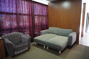 Spacious freehold bungalow in Ampang featuring 20,000 sq.ft. land, 9,000 sq.ft. built-up, 4+1 bedrooms, behind Lotus's and near future LRT.