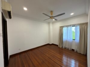 Renovated freehold penthouse in Bukit Tunku featuring huge lanai balcony with pool & greenery views, 4,300 sq.ft., 4+1 bedrooms, modern finishes.