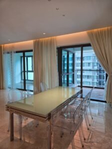 Renovated freehold condominium in Mont Kiara featuring 2,906 sq.ft., 4+1 bedrooms, 5+1 bathrooms, 3 car parks, and premium Kuala Lumpur location.