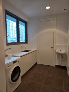 Renovated freehold condominium in Mont Kiara featuring 2,906 sq.ft., 4+1 bedrooms, 5+1 bathrooms, 3 car parks, and premium Kuala Lumpur location.