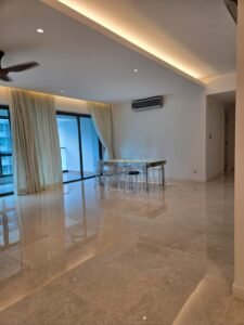 Renovated freehold condominium in Mont Kiara featuring 2,906 sq.ft., 4+1 bedrooms, 5+1 bathrooms, 3 car parks, and premium Kuala Lumpur location.