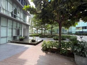 Spacious freehold condominium in Damansara Heights featuring pool view, 1,480 sq.ft., 3+1 bedrooms, 4+1 bathrooms, and premium Kuala Lumpur location.