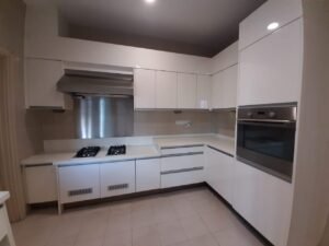 Freehold condominium for sale at Tijani 2 North Bukit Tunku Kuala Lumpur, 3,133 sq.ft., 4+1 bedrooms, 3 car parks, gated and guarded luxury development, RM 3,600,000.