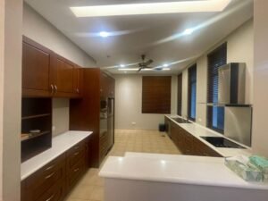 Freehold semi-detached house for rent at Duta Nusantara Kuala Lumpur, 3,810 sq.ft. built-up, 5+1 bedrooms, gated and guarded, partially furnished with solar panel option, rental from RM 17,000 per month.