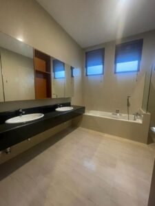 Freehold semi-detached house for rent at Duta Nusantara Kuala Lumpur, 3,810 sq.ft. built-up, 5+1 bedrooms, gated and guarded, partially furnished with solar panel option, rental from RM 17,000 per month.
