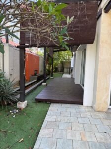 Freehold corner unit cluster house for sale and rent at Duta Tropika Kuala Lumpur, 3,700 sq.ft. built-up, 5+1 bedrooms, private garden, gated and guarded, selling at RM 4,500,000 or rental at RM 16,000 per month.