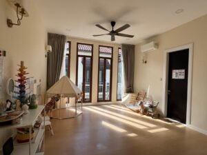 Fully renovated freehold semi-detached house for sale at Duta Nusantara Kuala Lumpur, approximately 4,500 sq.ft. built-up, 4+1 bedrooms, 5 bathrooms, modern 2023 renovation, gated and guarded, selling at RM 6,600,000.